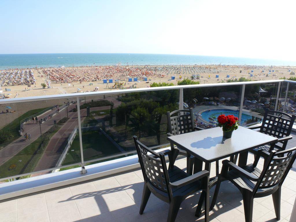 Residence Panorama Apart Hotel Bibione Oda fotoğraf
